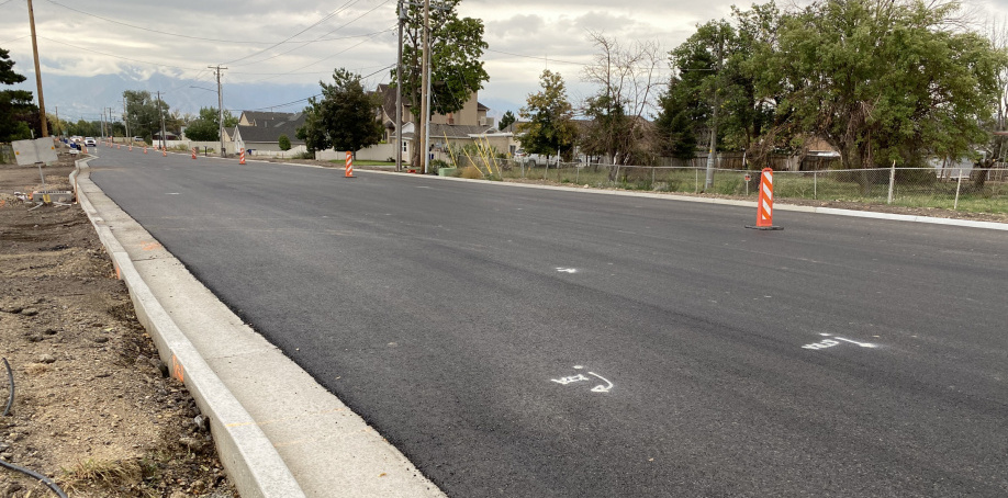 New pavement along section of western Main Street during the 2023 widening and improvement project.